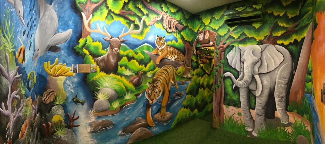 Hotel Winggarden Murals House By Je Boutique 2*
