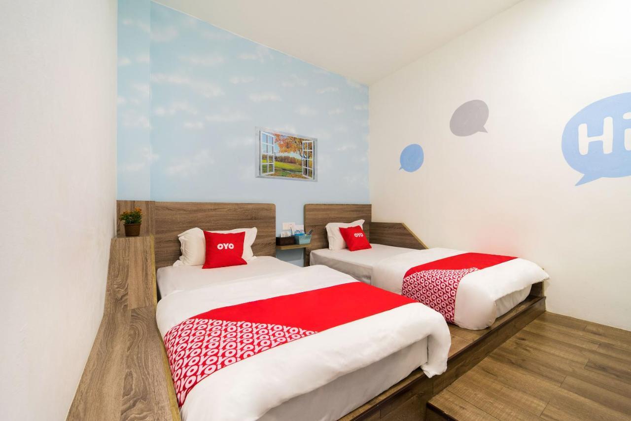 Winggarden Murals House By Je Boutique 2*